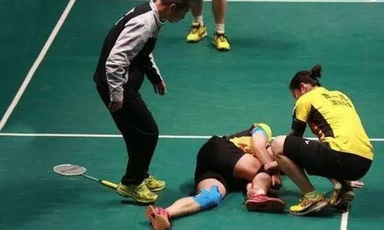 帕尔马2-0博洛尼亚终结7轮不胜，齐沃取得执教开门红